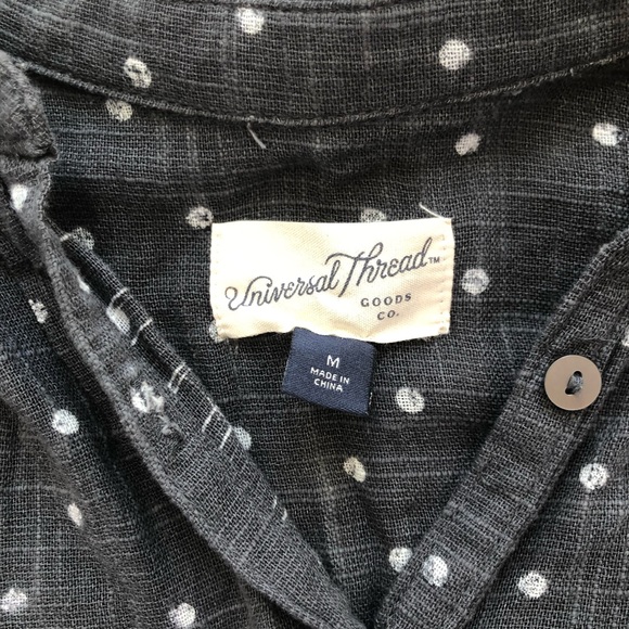 Universal Thread Button Up Blouse - Picture 3 of 3